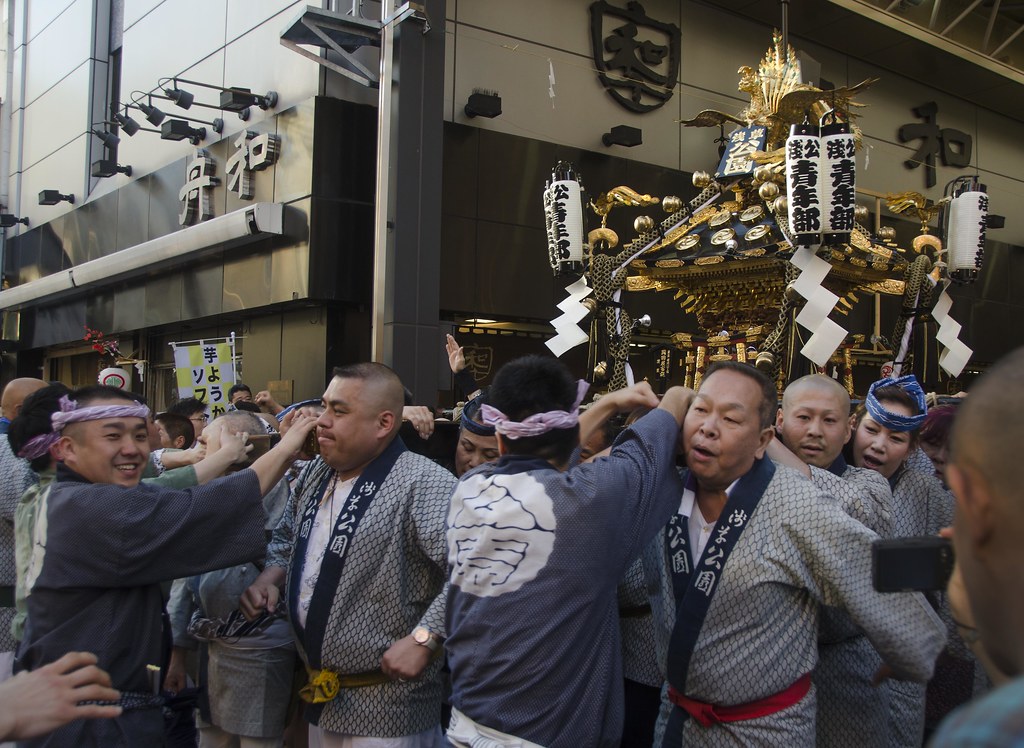 東京的淺草三社祭 Asakusa Shrine Sanja Festival