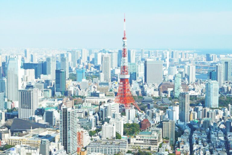 德川家康與東京 aerial photography of red tower surrounded by buildings during daytime