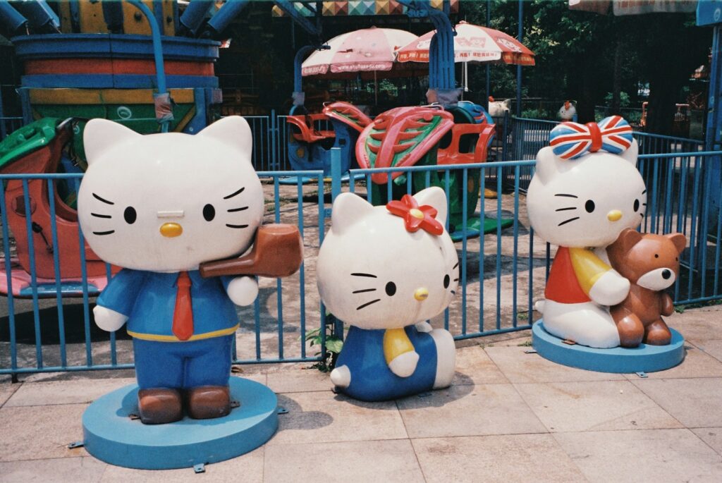 我愛Hello Kitty Hello Kitty statues