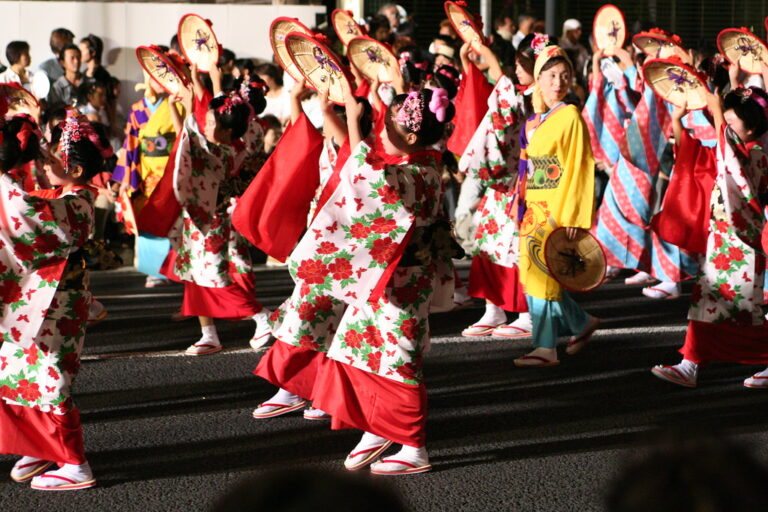 山形的花笠祭 Yamagata Hanagasa
